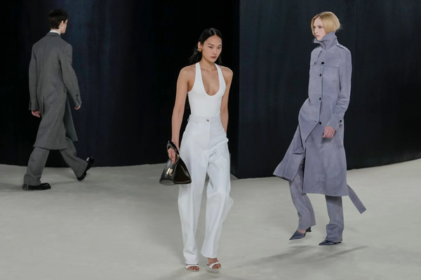 Thiết kế của Gucci với gam màu neutral