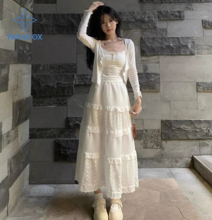 Chân váy tầng dài phối áo gì thời trang, nữ tính