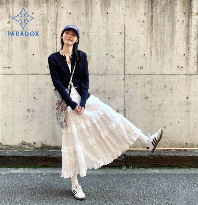 Chân váy tầng dài phối áo gì thành lịch