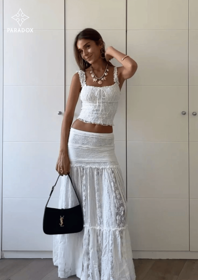 Cách mix đồ với chân váy ren dài - áo hai dây