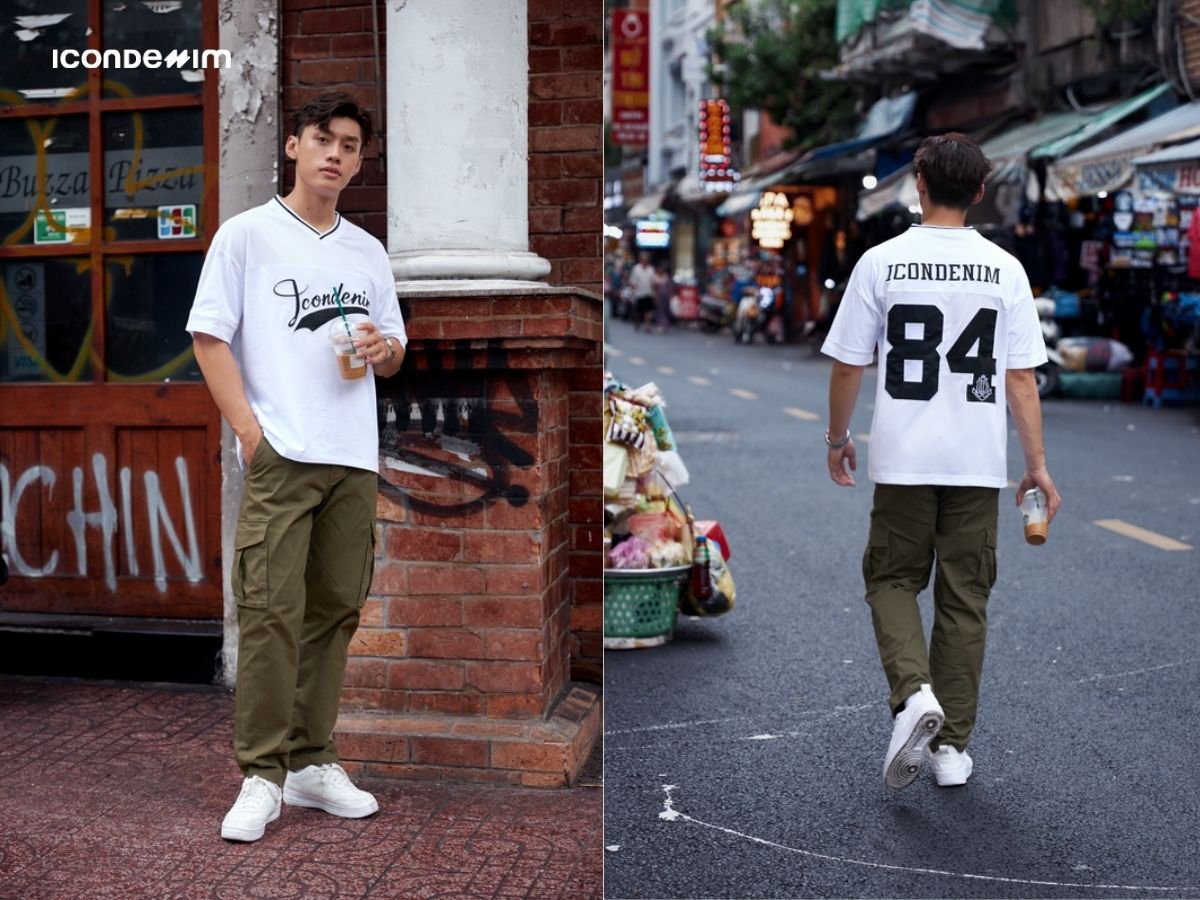 Phối quần kaki nâu rêu cùng áo thun trắng