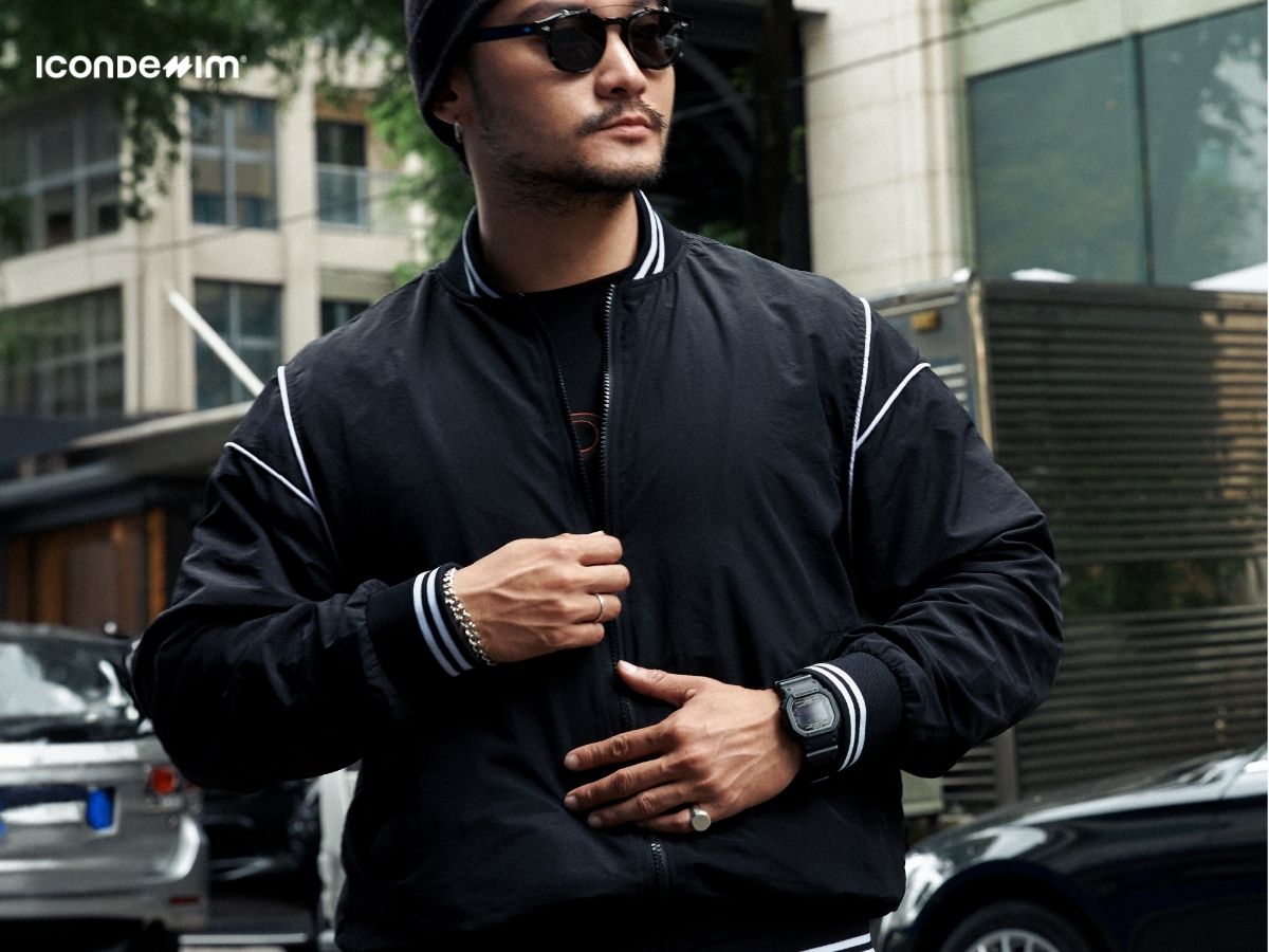 Áo Bomber là item đa năng và hiện đại