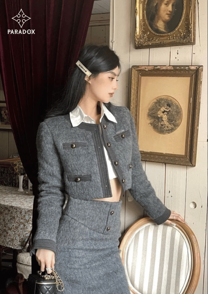 Chân váy len dài phối với áo gì đẹp? - áo tweed