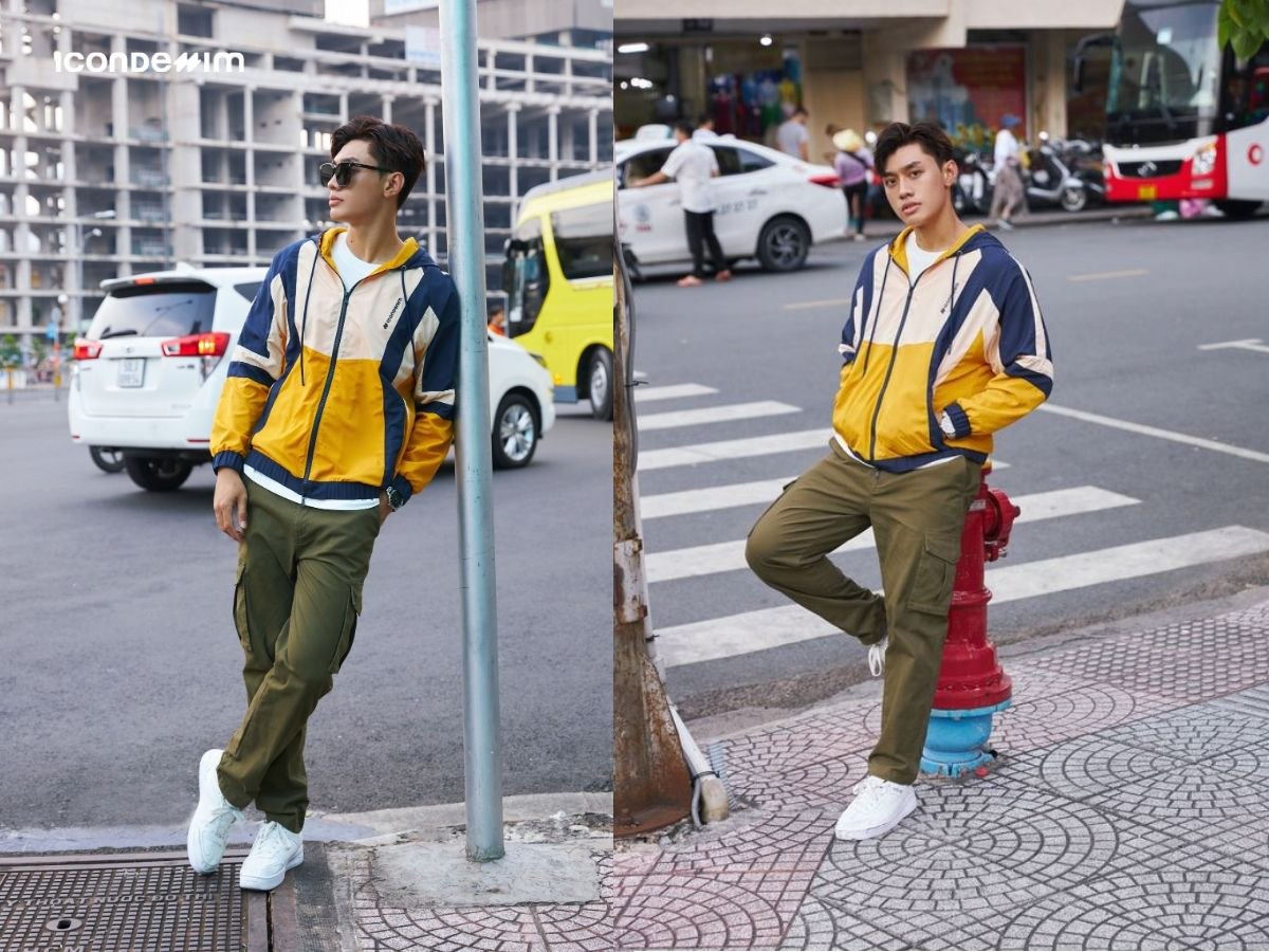 Phối quần kaki cùng áo khoác dù màu sắc nổi bật