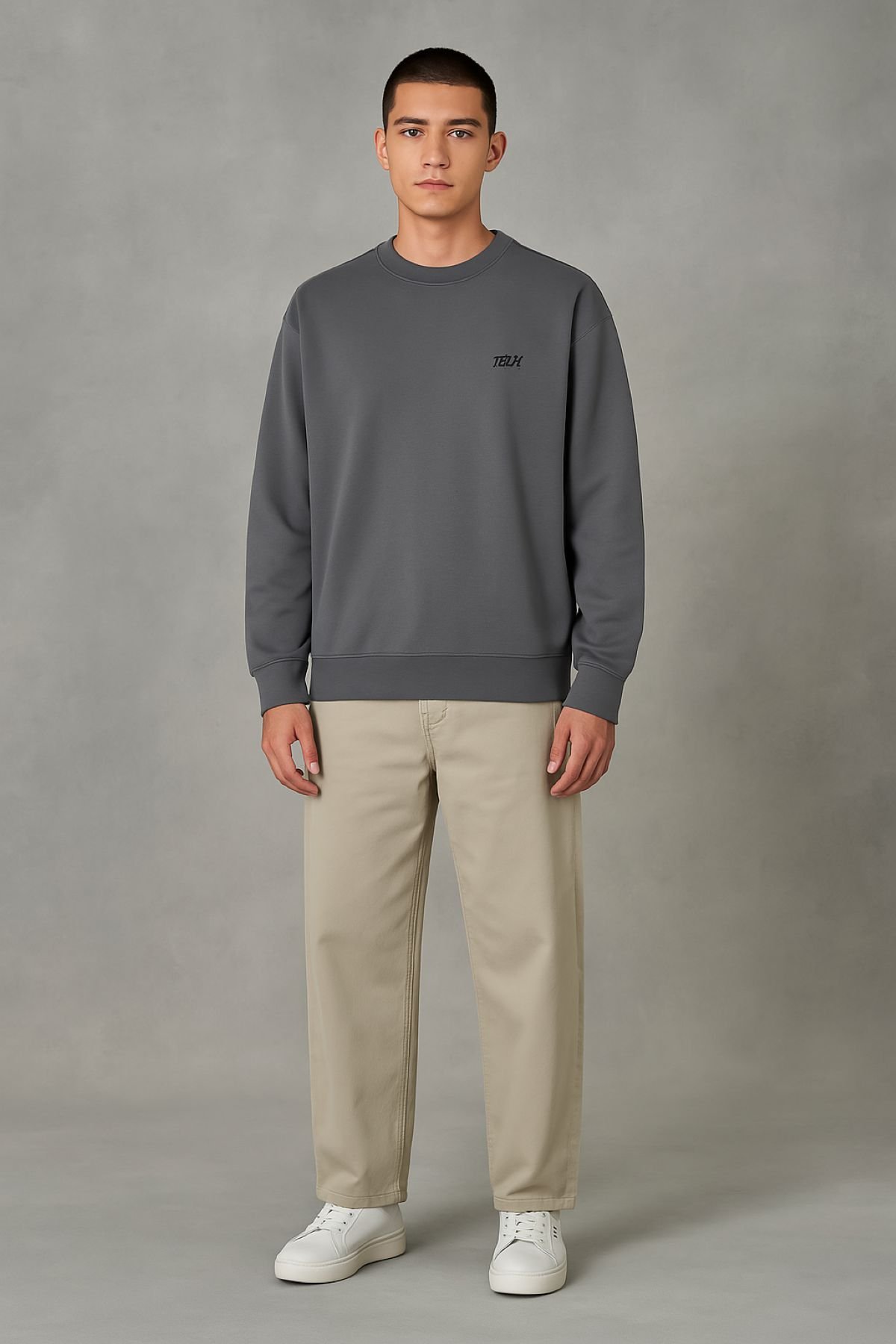 ki-nam-ong-suong-phoi-cung-ao-sweater_5483375ed04844508733ced2cc394855 Quần kaki nam ống suông Street-Style Logo + áo sweater Urban Essence