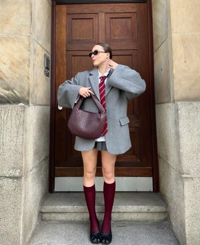 màu xám phối với màu gì