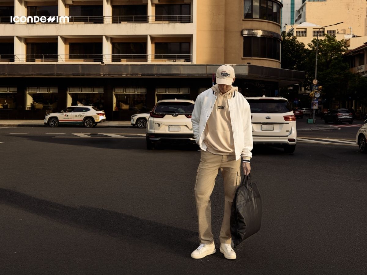 Outfit bao gồm tất cả những gì bạn diện trên người