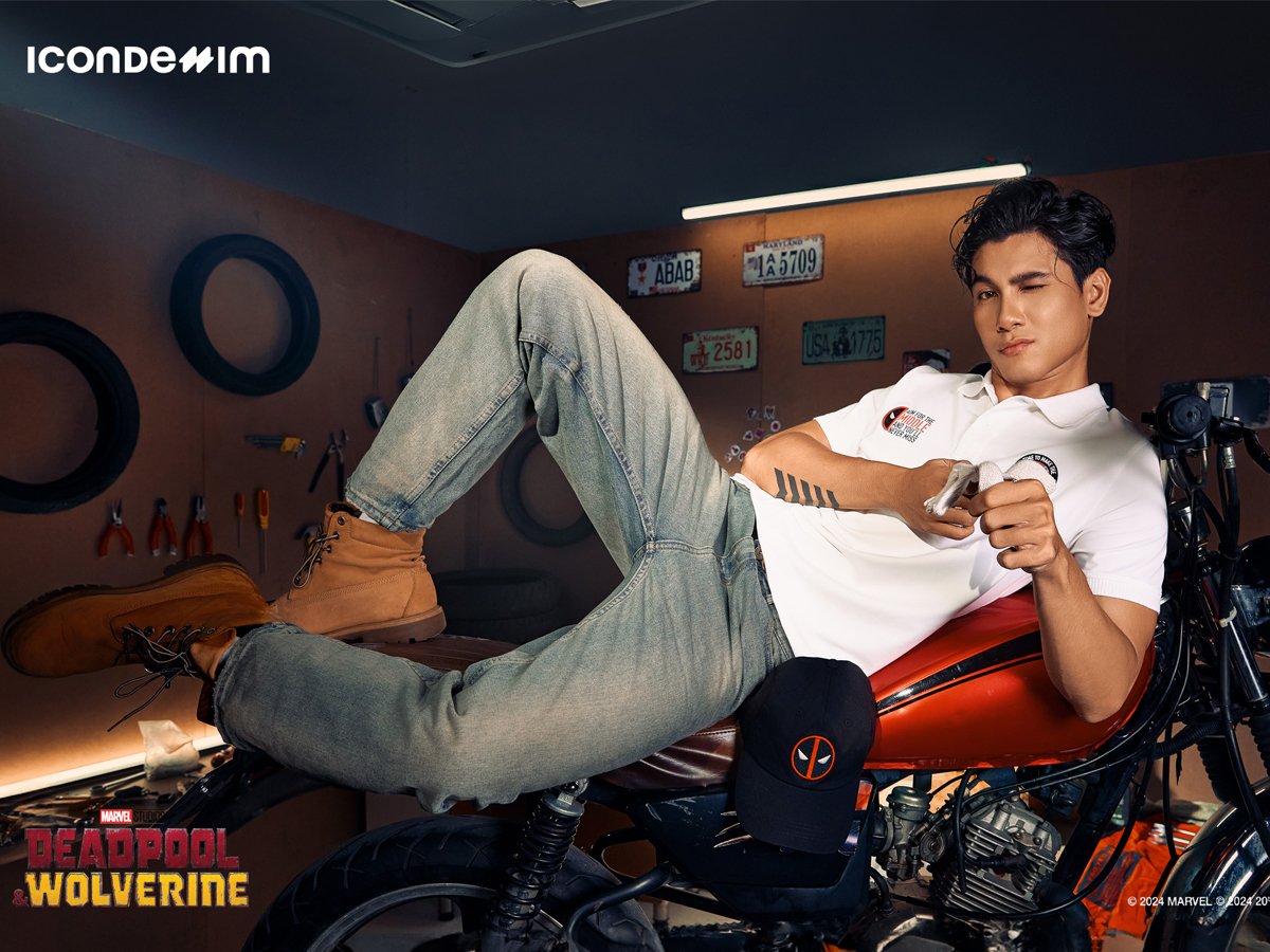 Áo Polo Marvel Deadpool With Chimichangas Form Regular