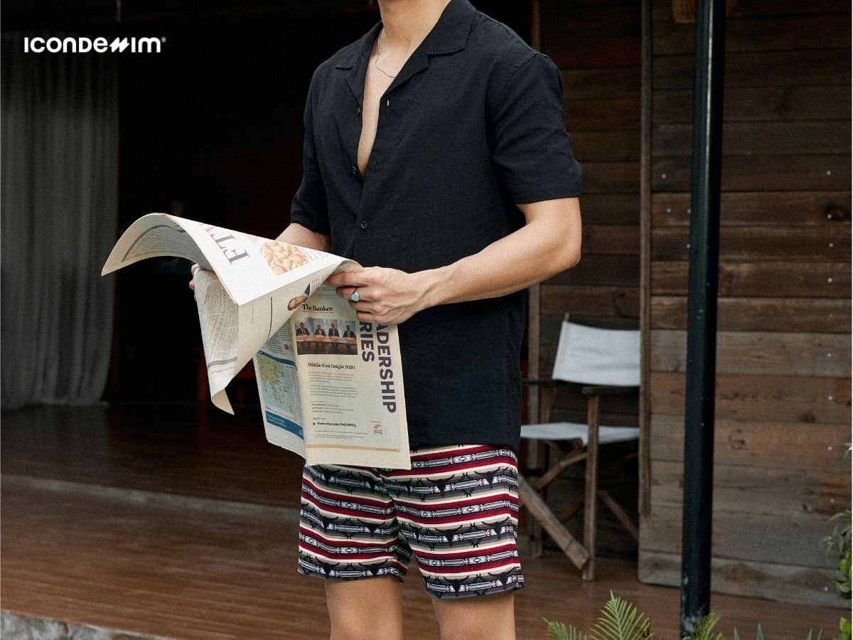 Áo sơ mi tay ngắn với quần short