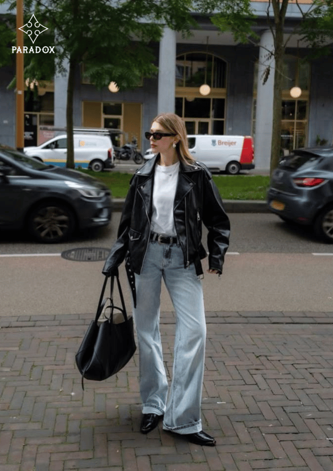 Phối đồ với áo khoác da nữ - quần jeans ống rộng