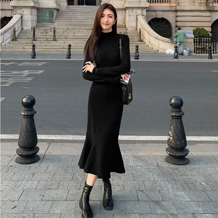 Cách tạo dáng tự do nhìn trực diện camera đơn giản, nhưng cuốn hút