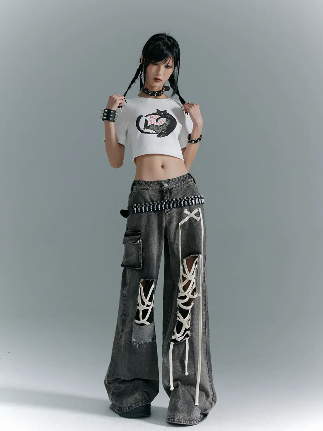 phối quần ống rộng với áo croptop