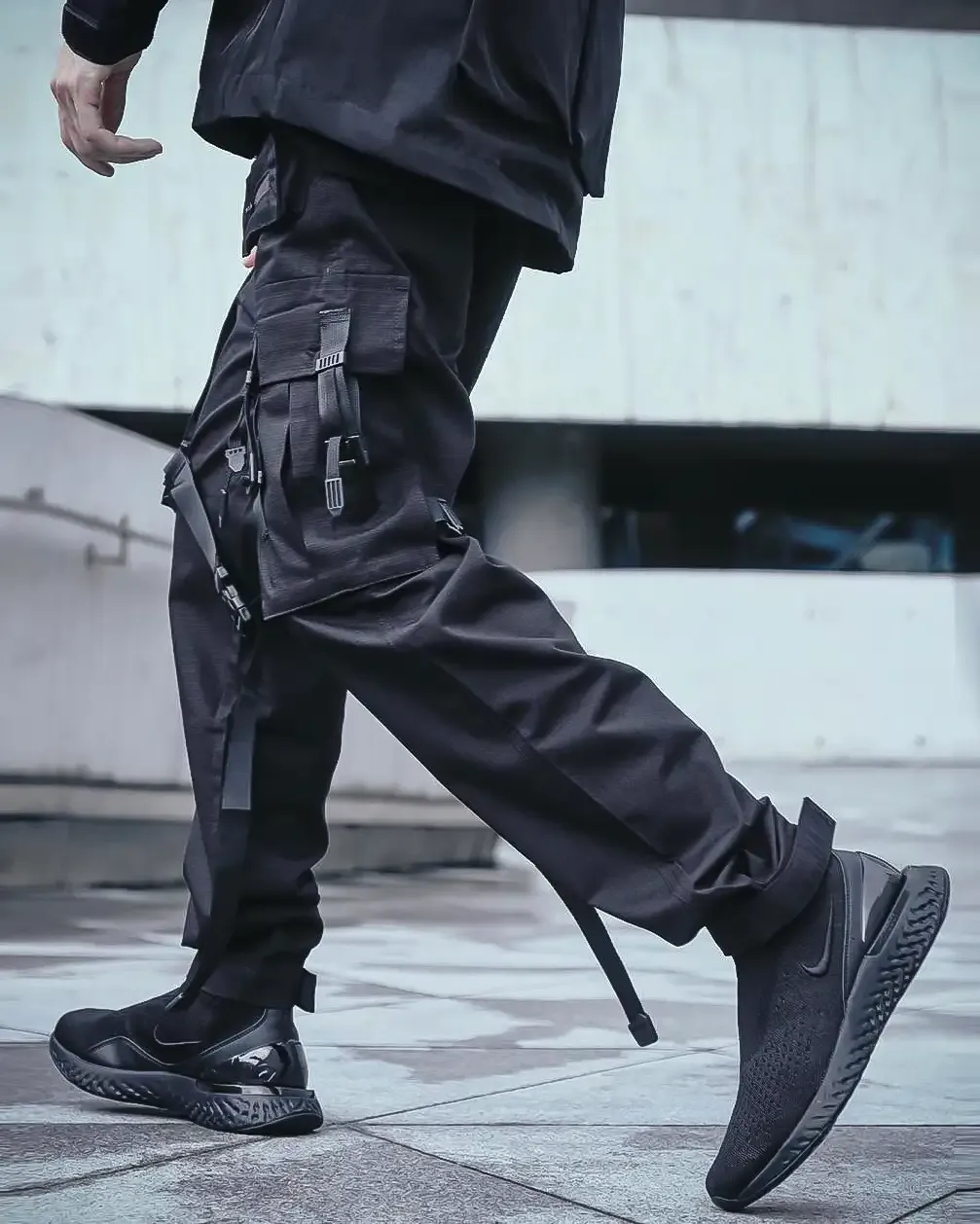 Mẫu quần cargo pants cá tính, phóng khoáng