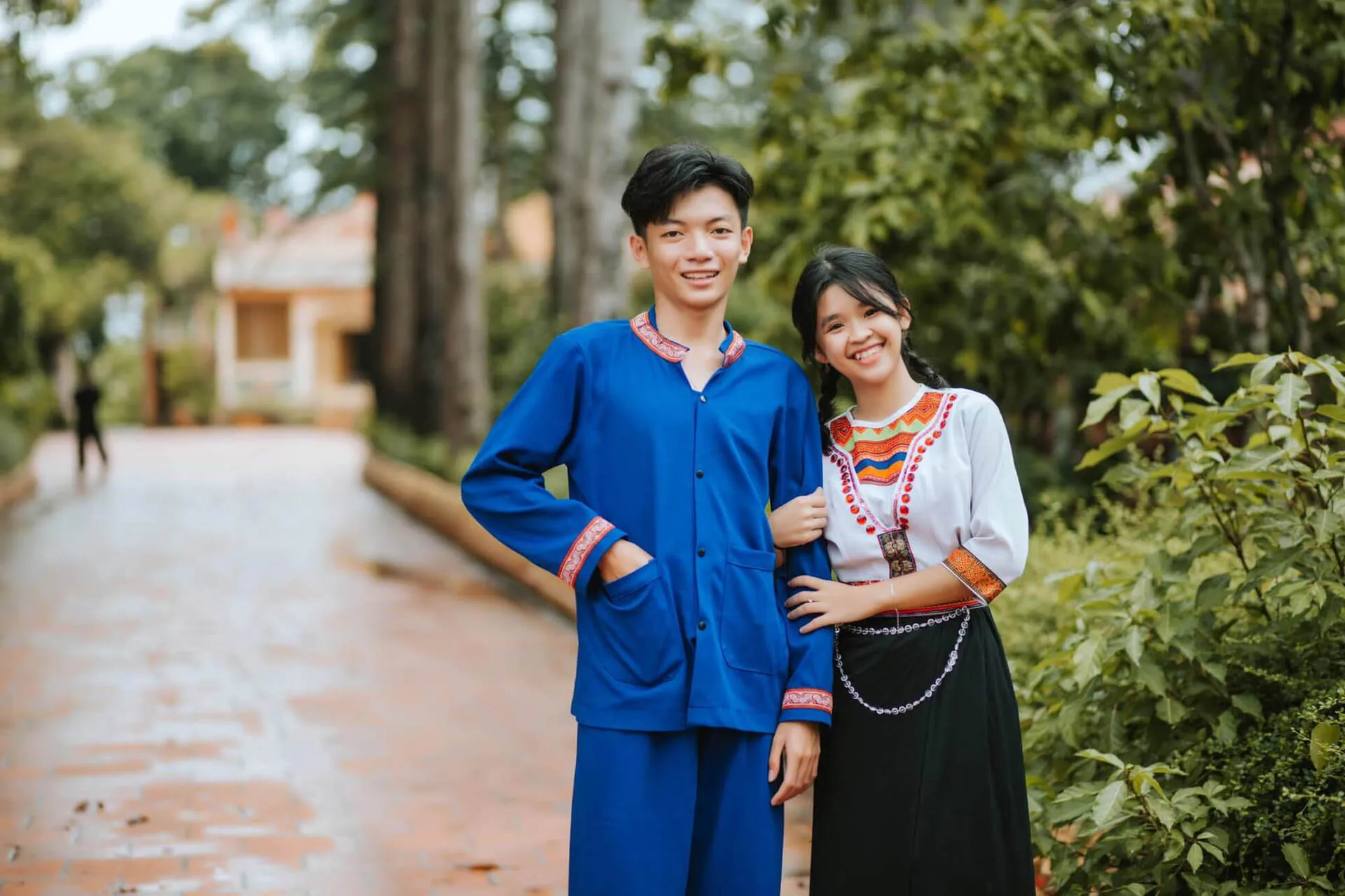 Mẫu trang phục truyền thống của người Mường