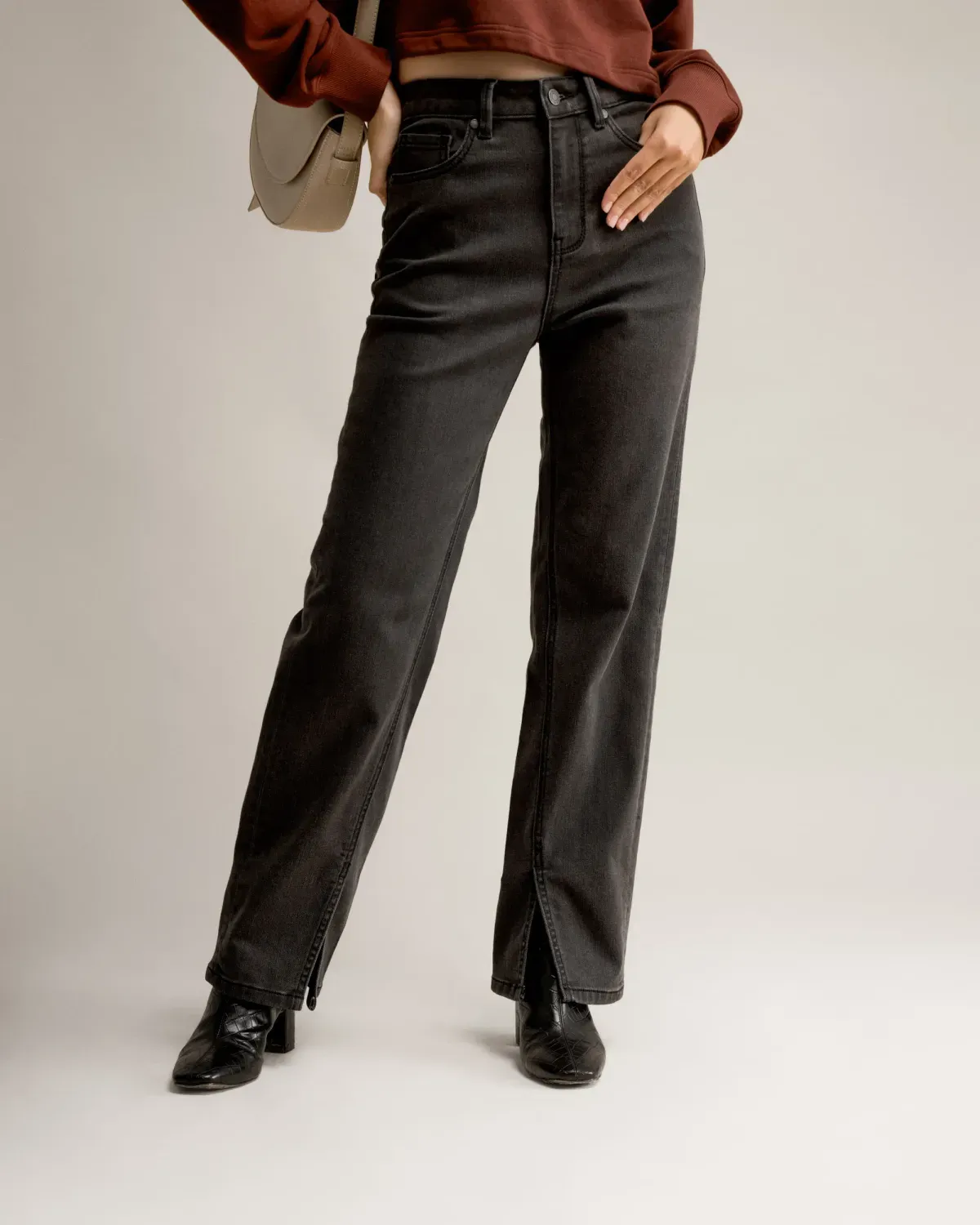 Sử dụng phụ kiện tinh tế để hoàn thiện vẻ ngoài