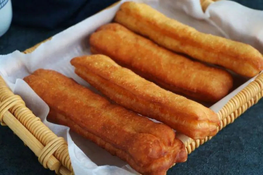 Bánh quẩy là món ăn được biểu tượng của ngày 11.11