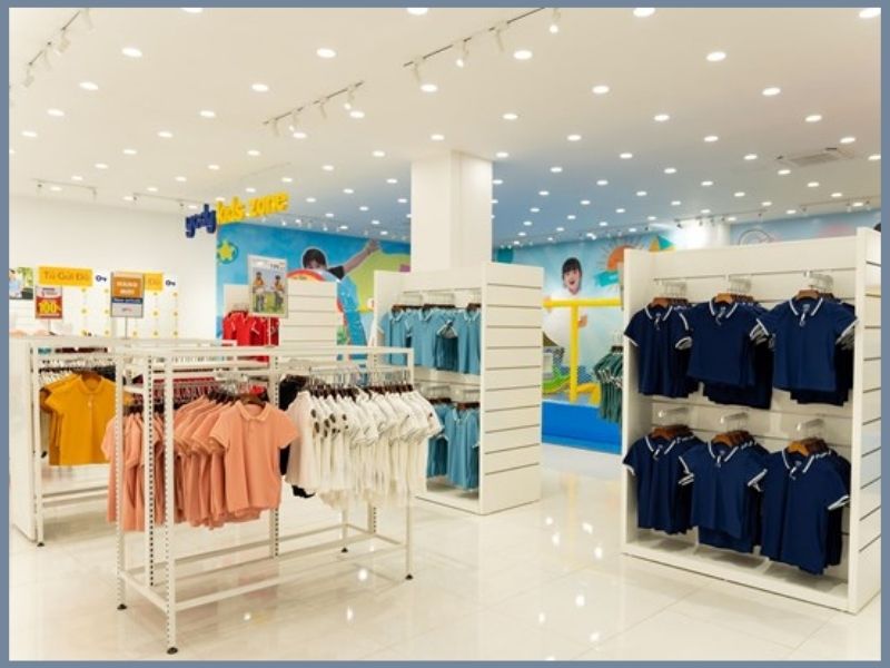 Áo polo nam ở Yody thiết kế trẻ trung, co giãn tốt, rất bền màu